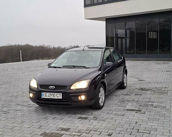 Синий Форд Фокус, объемом двигателя 2 л и пробегом 357 тыс. км за 3900 $, фото 1 на Automoto.ua