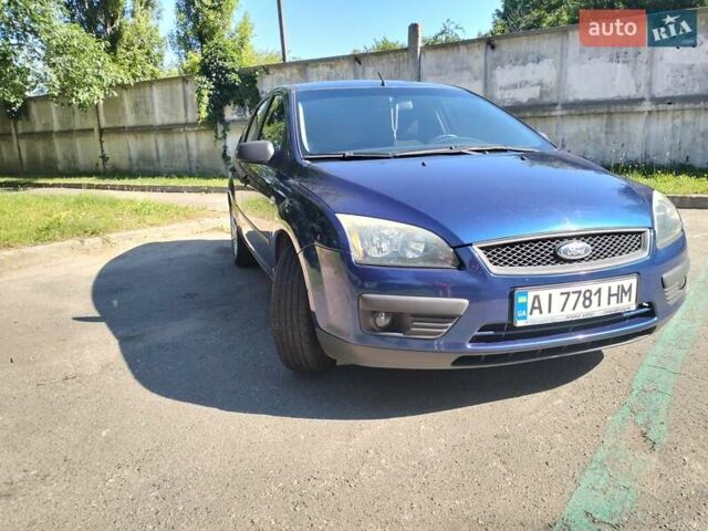 Синий Форд Фокус, объемом двигателя 1.6 л и пробегом 202 тыс. км за 4750 $, фото 6 на Automoto.ua
