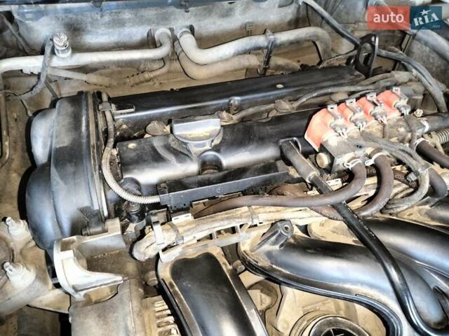 Синий Форд Фокус, объемом двигателя 1.6 л и пробегом 202 тыс. км за 4750 $, фото 14 на Automoto.ua