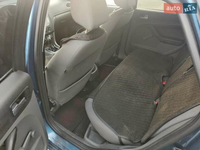 Синій Форд Фокус, об'ємом двигуна 1.6 л та пробігом 285 тис. км за 4200 $, фото 18 на Automoto.ua