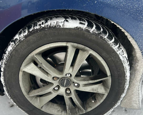 Синий Форд Фокус, объемом двигателя 1.4 л и пробегом 174 тыс. км за 3950 $, фото 7 на Automoto.ua