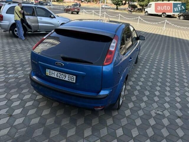 Синий Форд Фокус, объемом двигателя 2 л и пробегом 185 тыс. км за 4500 $, фото 7 на Automoto.ua