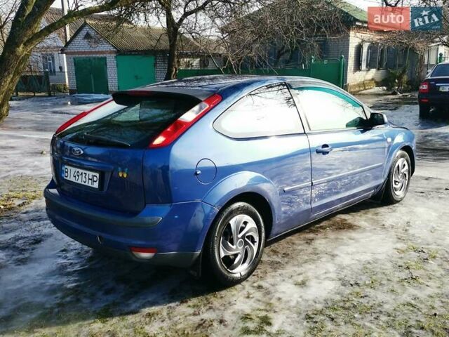 Синій Форд Фокус, об'ємом двигуна 1.6 л та пробігом 258 тис. км за 3650 $, фото 3 на Automoto.ua