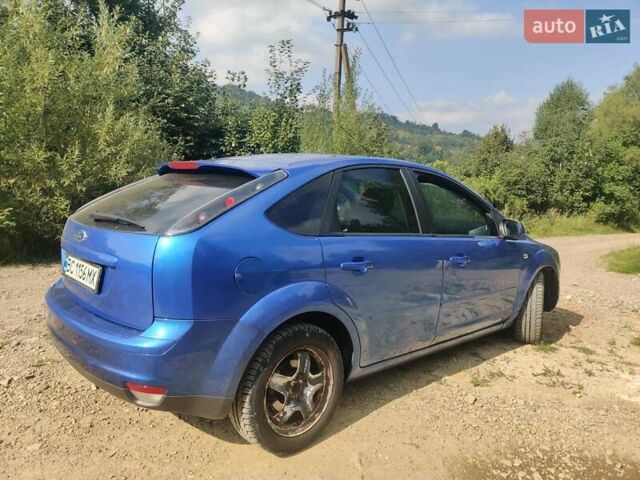 Синій Форд Фокус, об'ємом двигуна 1.6 л та пробігом 220 тис. км за 4200 $, фото 4 на Automoto.ua