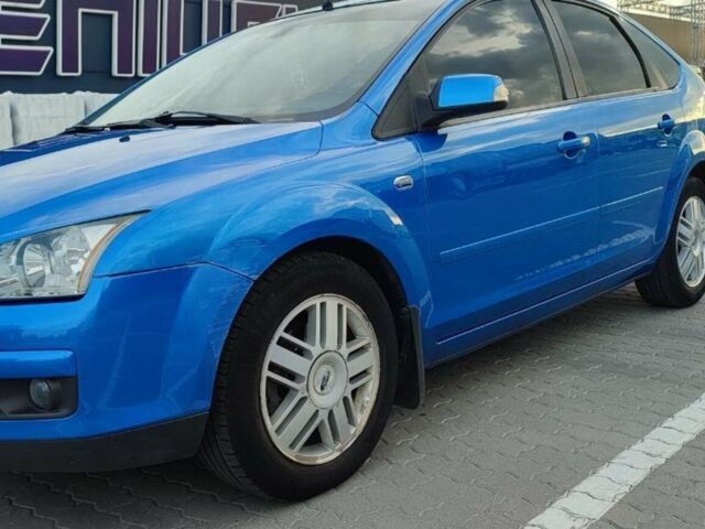 Синій Форд Фокус, об'ємом двигуна 1.6 л та пробігом 198 тис. км за 5000 $, фото 10 на Automoto.ua