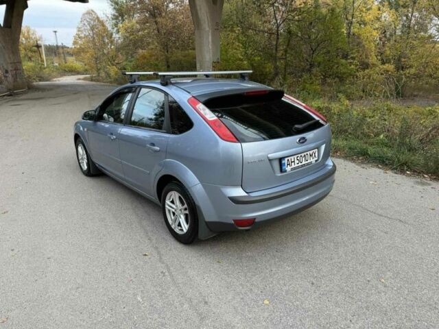 Синий Форд Фокус, объемом двигателя 1.6 л и пробегом 108 тыс. км за 5499 $, фото 3 на Automoto.ua
