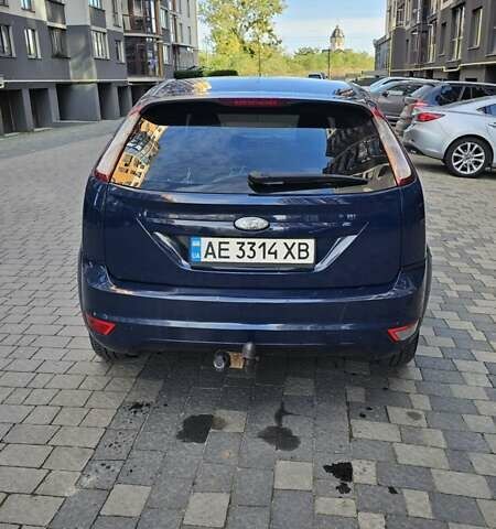 Синий Форд Фокус, объемом двигателя 1.6 л и пробегом 264 тыс. км за 4800 $, фото 5 на Automoto.ua