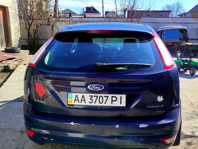 Форд Фокус 2008 у Києві на Automoto.ua Синій Форд Фокус, об'ємом двигуна 14 л та пробігом 420 тис. км за 4200 $, фото 2 на Automoto.ua