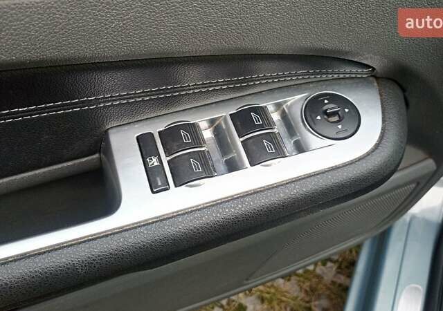 Синий Форд Фокус, объемом двигателя 1.6 л и пробегом 221 тыс. км за 4800 $, фото 10 на Automoto.ua