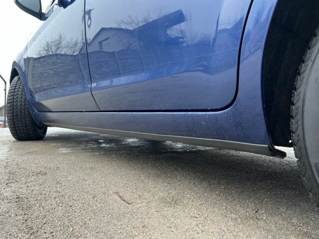 Синий Форд Фокус, объемом двигателя 1.8 л и пробегом 165 тыс. км за 4450 $, фото 2 на Automoto.ua