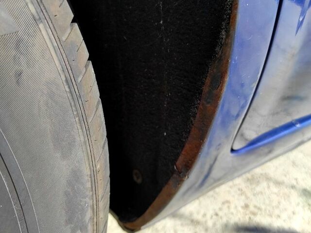 Синий Форд Фокус, объемом двигателя 14 л и пробегом 420 тыс. км за 3546 $, фото 10 на Automoto.ua