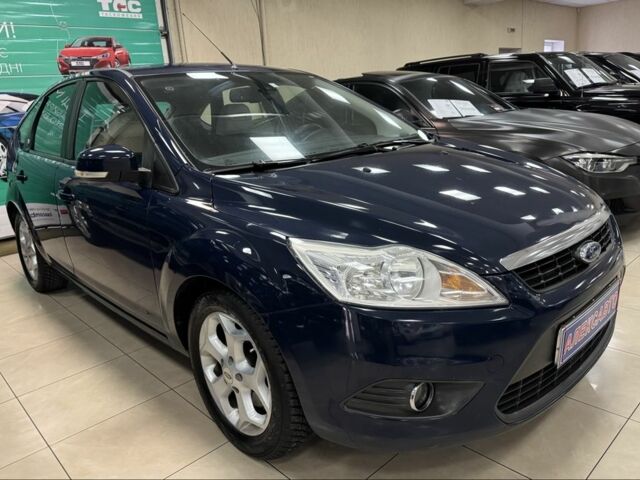 Синій Форд Фокус, об'ємом двигуна 2 л та пробігом 171 тис. км за 6300 $, фото 5 на Automoto.ua