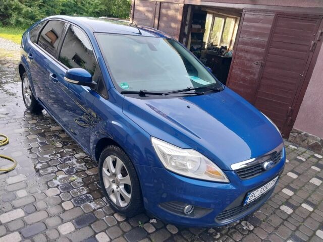 Синій Форд Фокус, об'ємом двигуна 1.6 л та пробігом 213 тис. км за 5800 $, фото 4 на Automoto.ua
