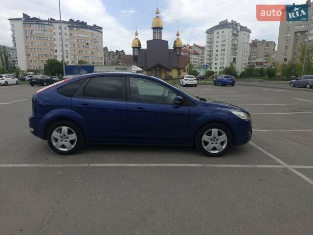 Синій Форд Фокус, об'ємом двигуна 1.6 л та пробігом 307 тис. км за 4700 $, фото 8 на Automoto.ua