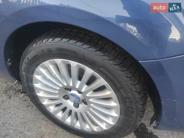 Синий Форд Фокус, объемом двигателя 2 л и пробегом 284 тыс. км за 6200 $, фото 24 на Automoto.ua