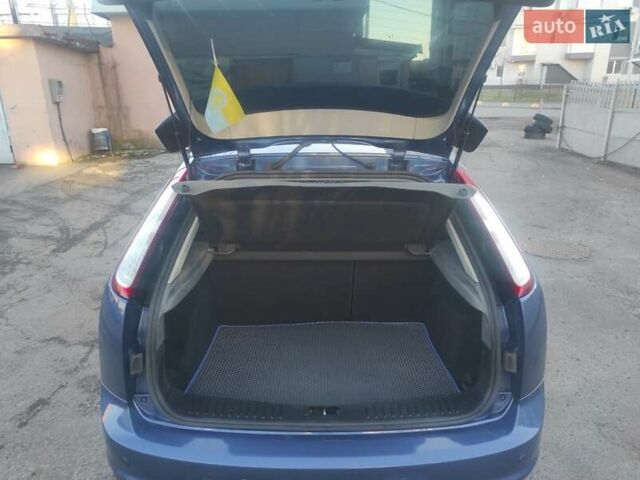 Синий Форд Фокус, объемом двигателя 2 л и пробегом 284 тыс. км за 6200 $, фото 14 на Automoto.ua