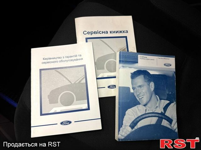Синій Форд Фокус, об'ємом двигуна 1.6 л та пробігом 171 тис. км за 6300 $, фото 12 на Automoto.ua