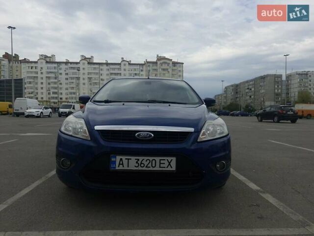 Синій Форд Фокус, об'ємом двигуна 1.6 л та пробігом 307 тис. км за 4700 $, фото 2 на Automoto.ua
