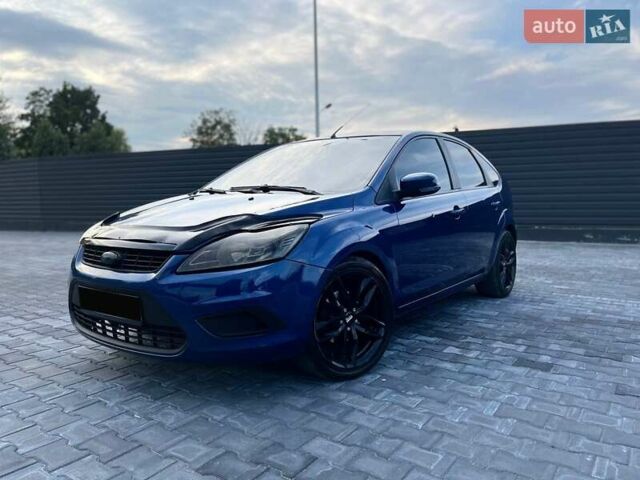 Синий Форд Фокус, объемом двигателя 1.6 л и пробегом 285 тыс. км за 5400 $, фото 3 на Automoto.ua