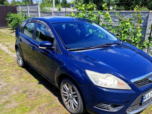 Синий Форд Фокус, объемом двигателя 2 л и пробегом 178 тыс. км за 5300 $, фото 2 на Automoto.ua