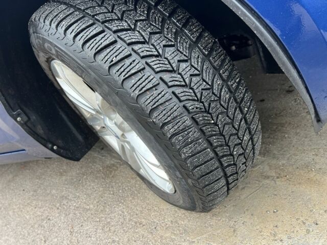 Синий Форд Фокус, объемом двигателя 1.8 л и пробегом 165 тыс. км за 4450 $, фото 12 на Automoto.ua