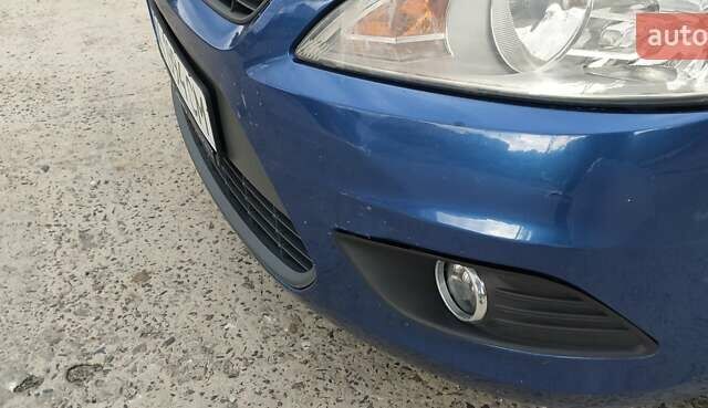 Синий Форд Фокус, объемом двигателя 1.6 л и пробегом 240 тыс. км за 5100 $, фото 21 на Automoto.ua