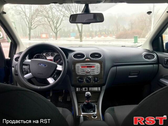 Синій Форд Фокус, об'ємом двигуна 2 л та пробігом 171 тис. км за 5950 $, фото 12 на Automoto.ua