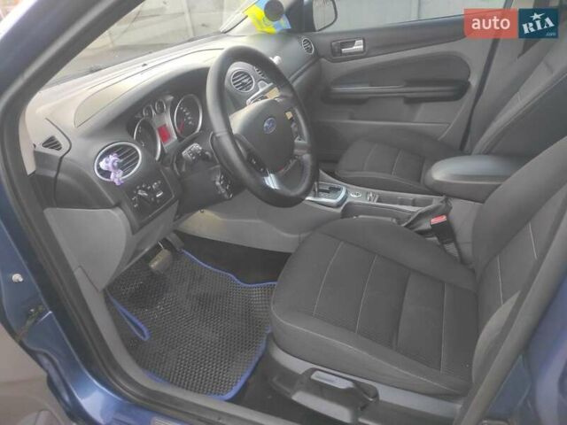 Синий Форд Фокус, объемом двигателя 2 л и пробегом 284 тыс. км за 6200 $, фото 9 на Automoto.ua