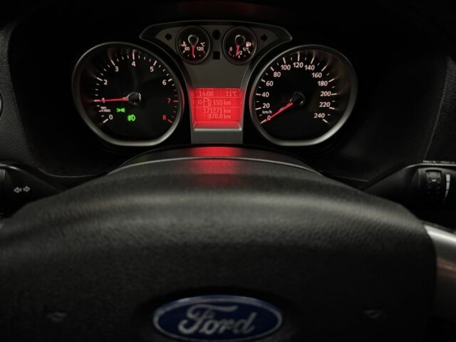 Синій Форд Фокус, об'ємом двигуна 2 л та пробігом 171 тис. км за 6300 $, фото 15 на Automoto.ua