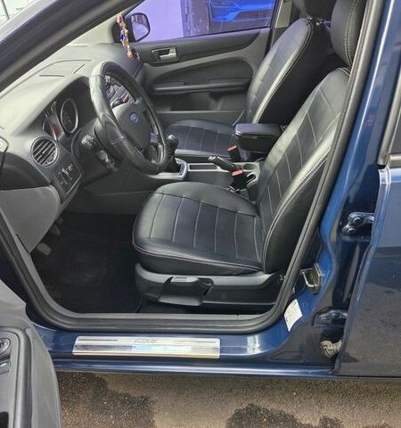 Синій Форд Фокус, об'ємом двигуна 1.39 л та пробігом 184 тис. км за 4700 $, фото 14 на Automoto.ua