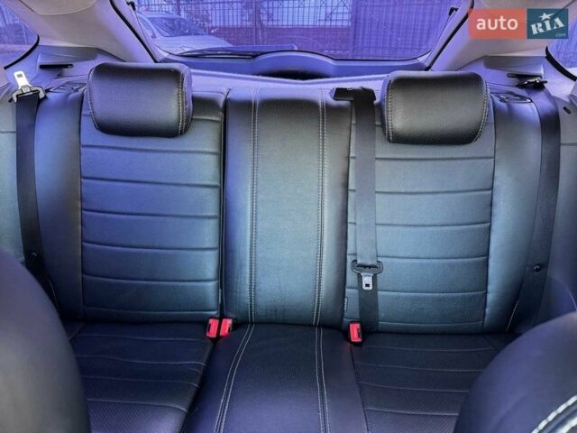 Синій Форд Фокус, об'ємом двигуна 1.4 л та пробігом 185 тис. км за 5190 $, фото 18 на Automoto.ua