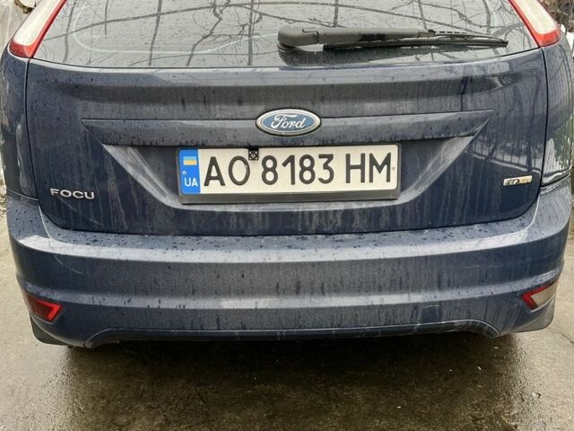 Синий Форд Фокус, объемом двигателя 2 л и пробегом 323 тыс. км за 6000 $, фото 3 на Automoto.ua