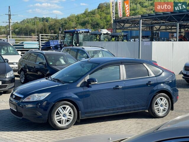 Синій Форд Фокус, об'ємом двигуна 2 л та пробігом 240 тис. км за 5200 $, фото 13 на Automoto.ua