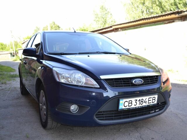 Синий Форд Фокус, объемом двигателя 1.4 л и пробегом 242 тыс. км за 4776 $, фото 3 на Automoto.ua