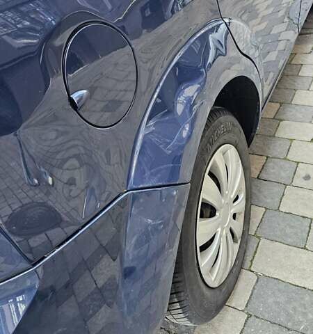 Синий Форд Фокус, объемом двигателя 1.6 л и пробегом 264 тыс. км за 4800 $, фото 1 на Automoto.ua