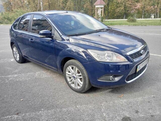 Синий Форд Фокус, объемом двигателя 2 л и пробегом 140 тыс. км за 5300 $, фото 2 на Automoto.ua