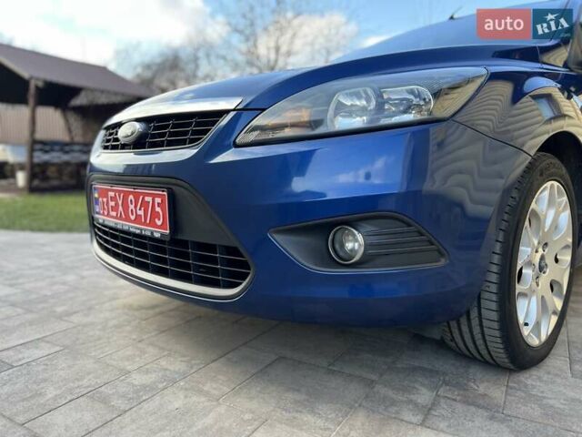 Синий Форд Фокус, объемом двигателя 1.6 л и пробегом 243 тыс. км за 6100 $, фото 19 на Automoto.ua