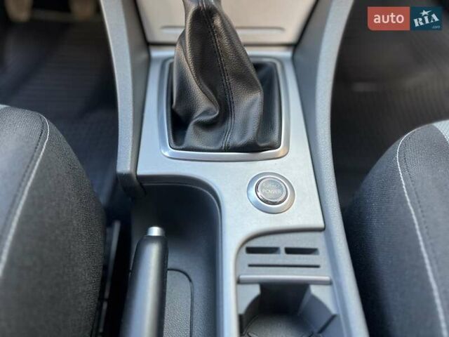 Синий Форд Фокус, объемом двигателя 1.6 л и пробегом 243 тыс. км за 6100 $, фото 40 на Automoto.ua