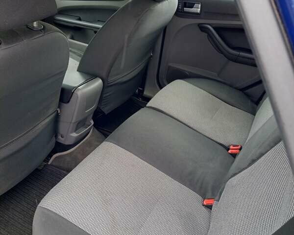 Синий Форд Фокус, объемом двигателя 2 л и пробегом 244 тыс. км за 6200 $, фото 11 на Automoto.ua