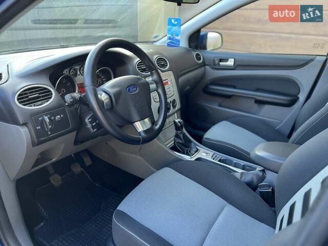 Синий Форд Фокус, объемом двигателя 1.6 л и пробегом 243 тыс. км за 6100 $, фото 30 на Automoto.ua