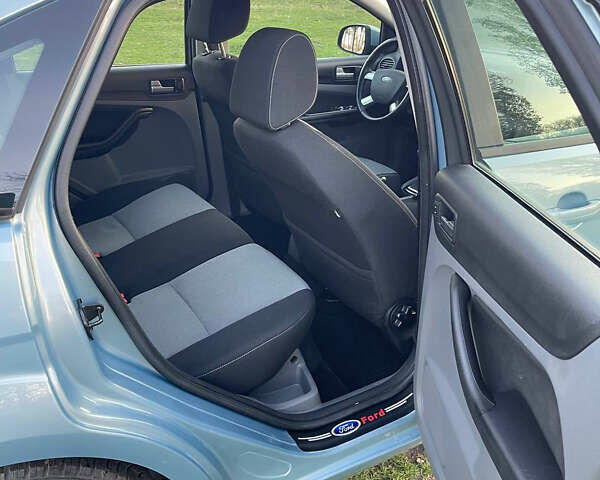 Синий Форд Фокус, объемом двигателя 1.6 л и пробегом 125 тыс. км за 5500 $, фото 15 на Automoto.ua