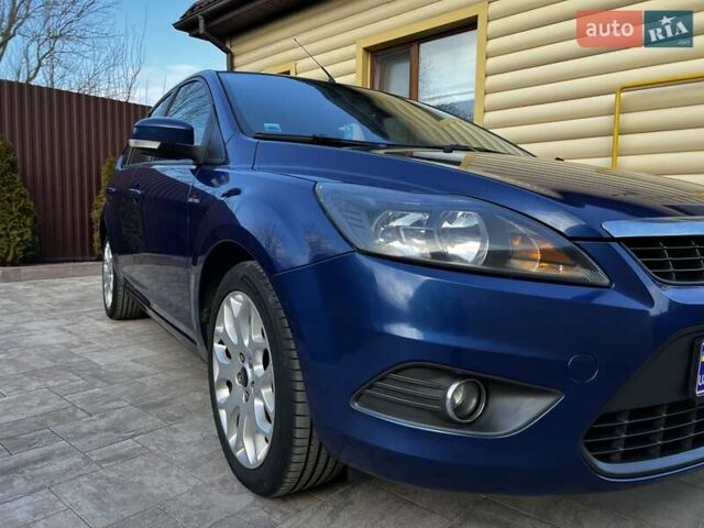 Синий Форд Фокус, объемом двигателя 1.6 л и пробегом 243 тыс. км за 6100 $, фото 10 на Automoto.ua