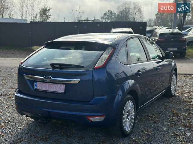 Синий Форд Фокус, объемом двигателя 1.8 л и пробегом 228 тыс. км за 6000 $, фото 17 на Automoto.ua