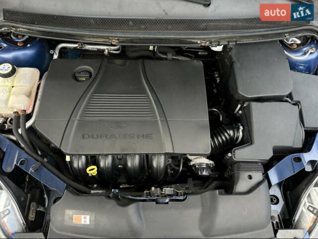 Синий Форд Фокус, объемом двигателя 1.8 л и пробегом 228 тыс. км за 6000 $, фото 55 на Automoto.ua