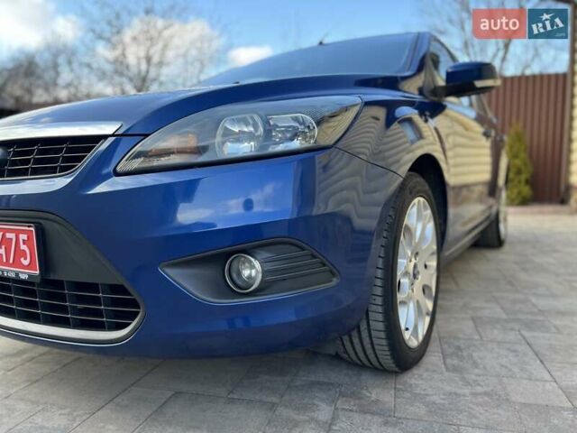 Синий Форд Фокус, объемом двигателя 1.6 л и пробегом 243 тыс. км за 6100 $, фото 17 на Automoto.ua