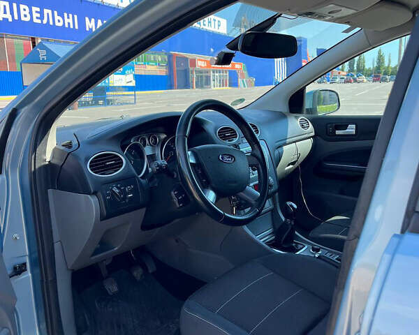 Синій Форд Фокус, об'ємом двигуна 1.56 л та пробігом 274 тис. км за 5950 $, фото 10 на Automoto.ua