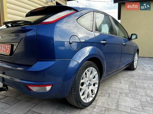Синий Форд Фокус, объемом двигателя 1.6 л и пробегом 243 тыс. км за 6100 $, фото 9 на Automoto.ua