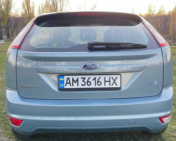 Синий Форд Фокус, объемом двигателя 1.6 л и пробегом 125 тыс. км за 5500 $, фото 6 на Automoto.ua