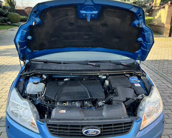 Синий Форд Фокус, объемом двигателя 2 л и пробегом 208 тыс. км за 6500 $, фото 10 на Automoto.ua