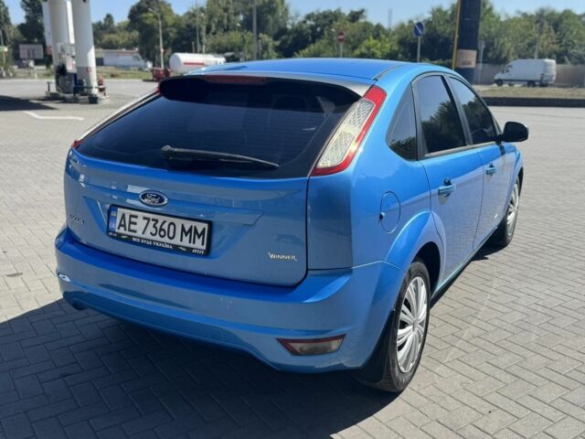 Синий Форд Фокус, объемом двигателя 1.6 л и пробегом 220 тыс. км за 5300 $, фото 3 на Automoto.ua